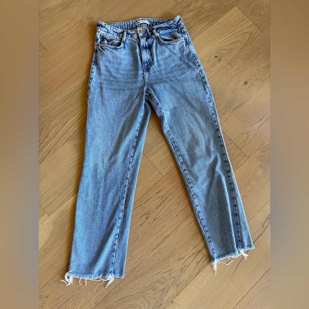Zara Light Blue Straight Leg Jeans - Picture 4 of 7